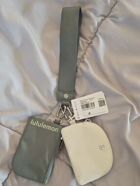 lululemon athletica Dual Pouch Wristlet